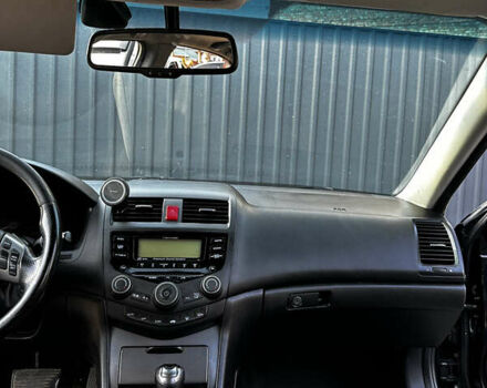 Черный Хонда Аккорд, объемом двигателя 2.4 л и пробегом 339 тыс. км за 6400 $, фото 2 на Automoto.ua