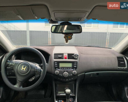 Чорний Хонда Аккорд, об'ємом двигуна 2 л та пробігом 220 тис. км за 5200 $, фото 6 на Automoto.ua