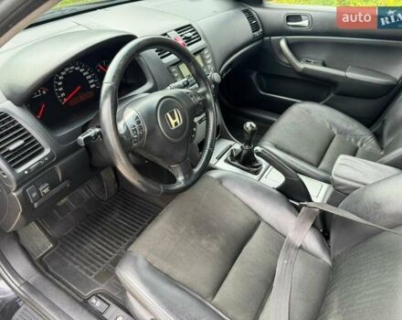 Черный Хонда Аккорд, объемом двигателя 2 л и пробегом 334 тыс. км за 5999 $, фото 9 на Automoto.ua