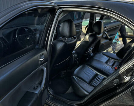 Черный Хонда Аккорд, объемом двигателя 2.4 л и пробегом 339 тыс. км за 6400 $, фото 6 на Automoto.ua