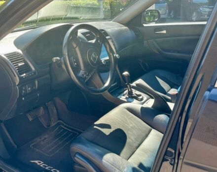 Черный Хонда Аккорд, объемом двигателя 2 л и пробегом 278 тыс. км за 5900 $, фото 4 на Automoto.ua