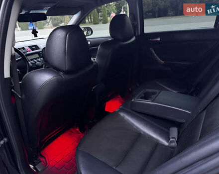 Черный Хонда Аккорд, объемом двигателя 2.4 л и пробегом 220 тыс. км за 8200 $, фото 13 на Automoto.ua