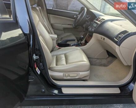 Чорний Хонда Аккорд, об'ємом двигуна 2.4 л та пробігом 297 тис. км за 5650 $, фото 19 на Automoto.ua