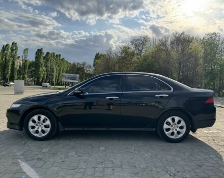 Чорний Хонда Аккорд, об'ємом двигуна 2 л та пробігом 291 тис. км за 7500 $, фото 5 на Automoto.ua