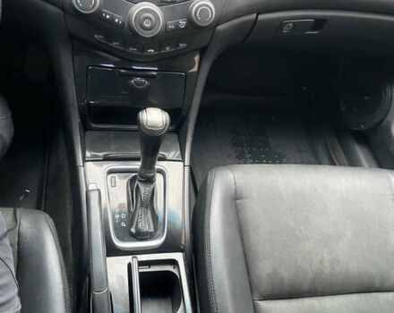 Черный Хонда Аккорд, объемом двигателя 2.4 л и пробегом 142 тыс. км за 6900 $, фото 13 на Automoto.ua