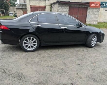 Чорний Хонда Аккорд, об'ємом двигуна 2.4 л та пробігом 297 тис. км за 5650 $, фото 4 на Automoto.ua