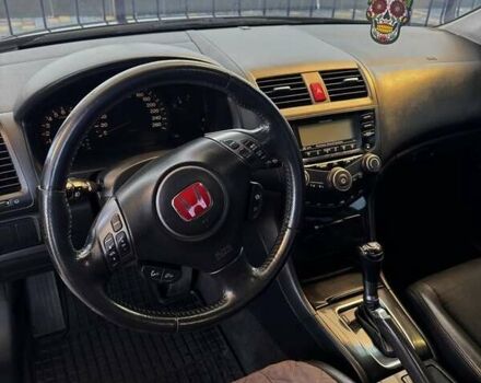 Черный Хонда Аккорд, объемом двигателя 2.4 л и пробегом 201 тыс. км за 8150 $, фото 6 на Automoto.ua