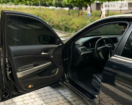 Черный Хонда Аккорд, объемом двигателя 2.4 л и пробегом 225 тыс. км за 9350 $, фото 46 на Automoto.ua