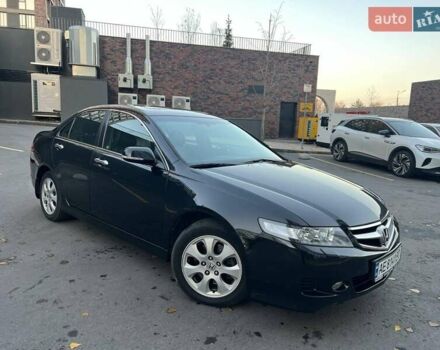 Черный Хонда Аккорд, объемом двигателя 2 л и пробегом 177 тыс. км за 7700 $, фото 2 на Automoto.ua