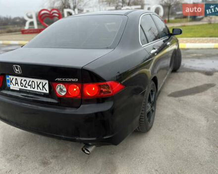 Черный Хонда Аккорд, объемом двигателя 2 л и пробегом 267 тыс. км за 6100 $, фото 4 на Automoto.ua