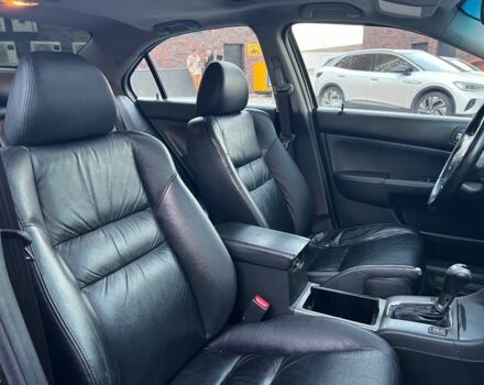 Чорний Хонда Аккорд, об'ємом двигуна 2 л та пробігом 177 тис. км за 7499 $, фото 5 на Automoto.ua