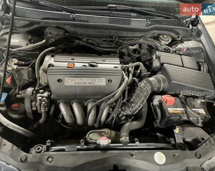 Чорний Хонда Аккорд, об'ємом двигуна 2 л та пробігом 310 тис. км за 8100 $, фото 7 на Automoto.ua