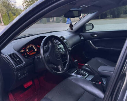 Черный Хонда Аккорд, объемом двигателя 2.4 л и пробегом 220 тыс. км за 8200 $, фото 11 на Automoto.ua