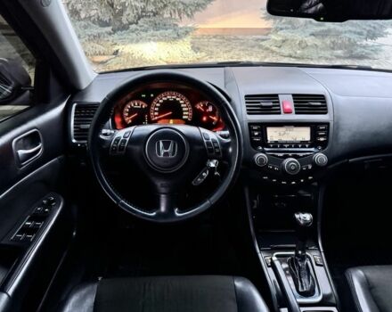 Черный Хонда Аккорд, объемом двигателя 2 л и пробегом 167 тыс. км за 8000 $, фото 14 на Automoto.ua