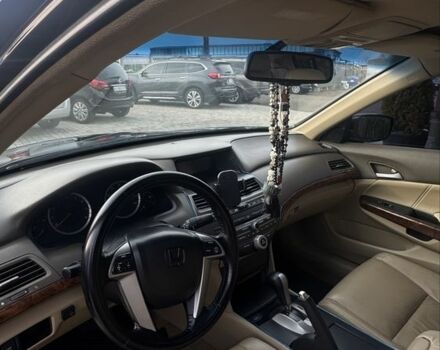 Чорний Хонда Аккорд, об'ємом двигуна 2.4 л та пробігом 280 тис. км за 7200 $, фото 6 на Automoto.ua
