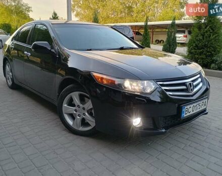 Чорний Хонда Аккорд, об'ємом двигуна 2.4 л та пробігом 228 тис. км за 8800 $, фото 9 на Automoto.ua
