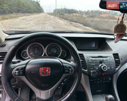 Чорний Хонда Аккорд, об'ємом двигуна 2.4 л та пробігом 205 тис. км за 7450 $, фото 16 на Automoto.ua