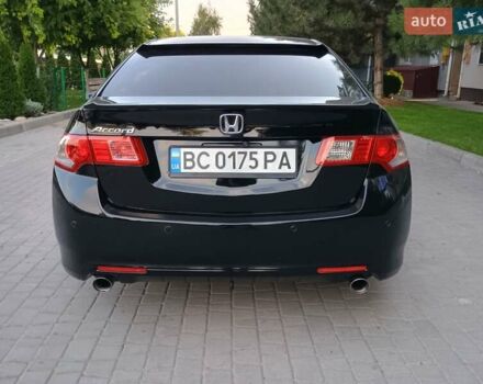 Чорний Хонда Аккорд, об'ємом двигуна 2.4 л та пробігом 228 тис. км за 8800 $, фото 5 на Automoto.ua