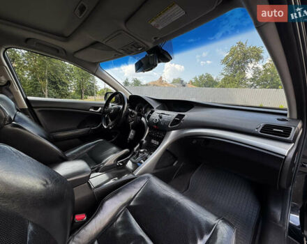 Чорний Хонда Аккорд, об'ємом двигуна 2.4 л та пробігом 235 тис. км за 12307 $, фото 10 на Automoto.ua