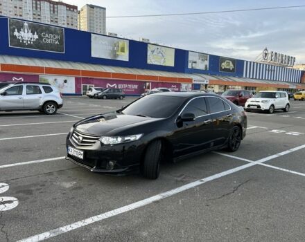 Чорний Хонда Аккорд, об'ємом двигуна 2.4 л та пробігом 250 тис. км за 8800 $, фото 5 на Automoto.ua