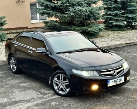 Черный Хонда Аккорд, объемом двигателя 2 л и пробегом 167 тыс. км за 8000 $, фото 4 на Automoto.ua