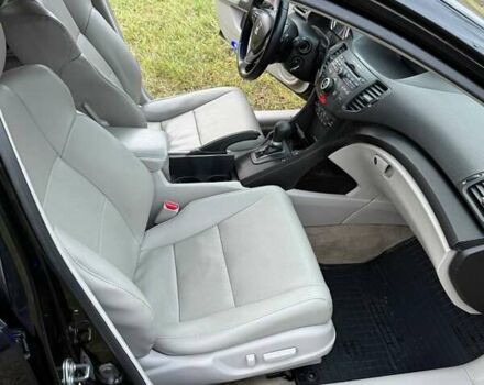 Черный Хонда Аккорд, объемом двигателя 2.4 л и пробегом 270 тыс. км за 8000 $, фото 19 на Automoto.ua