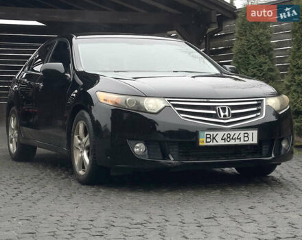 Черный Хонда Аккорд, объемом двигателя 2 л и пробегом 185 тыс. км за 7900 $, фото 2 на Automoto.ua