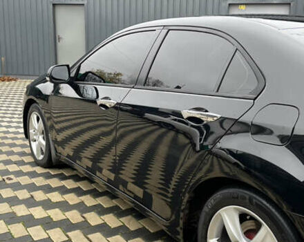 Черный Хонда Аккорд, объемом двигателя 2.4 л и пробегом 177 тыс. км за 10200 $, фото 2 на Automoto.ua