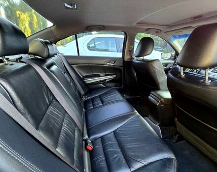 Черный Хонда Аккорд, объемом двигателя 2.4 л и пробегом 280 тыс. км за 7200 $, фото 12 на Automoto.ua