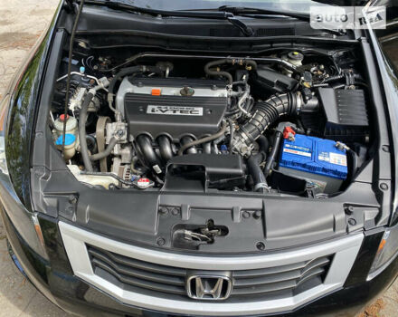 Черный Хонда Аккорд, объемом двигателя 2.35 л и пробегом 185 тыс. км за 8800 $, фото 12 на Automoto.ua