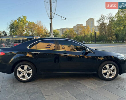 Чорний Хонда Аккорд, об'ємом двигуна 2 л та пробігом 208 тис. км за 10500 $, фото 5 на Automoto.ua
