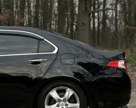 Черный Хонда Аккорд, объемом двигателя 2.35 л и пробегом 235 тыс. км за 8300 $, фото 5 на Automoto.ua