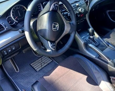 Черный Хонда Аккорд, объемом двигателя 2 л и пробегом 273 тыс. км за 7999 $, фото 3 на Automoto.ua