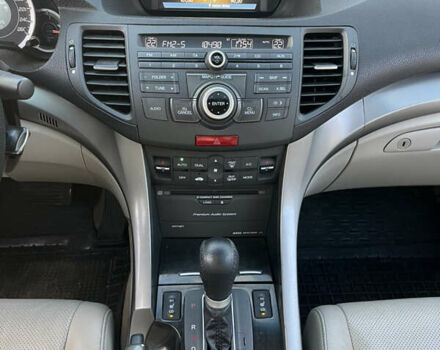 Черный Хонда Аккорд, объемом двигателя 2.35 л и пробегом 216 тыс. км за 9700 $, фото 9 на Automoto.ua