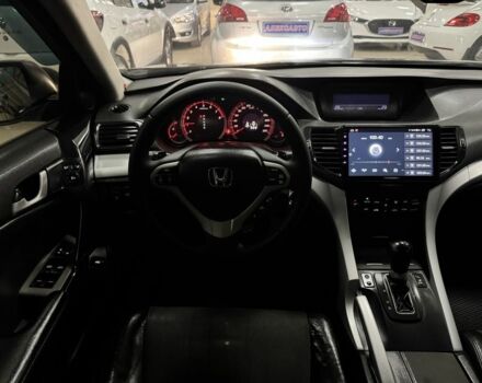 Черный Хонда Аккорд, объемом двигателя 2.4 л и пробегом 187 тыс. км за 9500 $, фото 12 на Automoto.ua