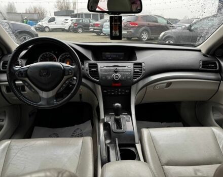 Чорний Хонда Аккорд, об'ємом двигуна 2.4 л та пробігом 209 тис. км за 8200 $, фото 11 на Automoto.ua