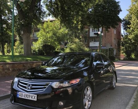 Чорний Хонда Аккорд, об'ємом двигуна 2.4 л та пробігом 300 тис. км за 9000 $, фото 1 на Automoto.ua