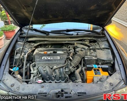 Чорний Хонда Аккорд, об'ємом двигуна 2.4 л та пробігом 200 тис. км за 7400 $, фото 10 на Automoto.ua