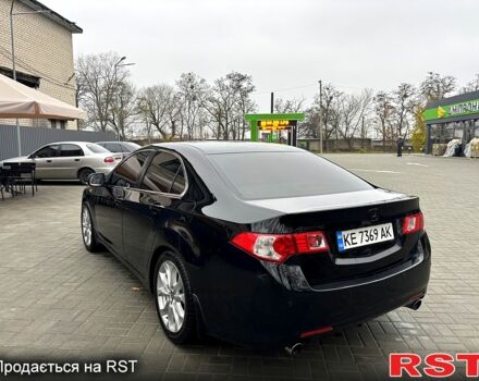 Черный Хонда Аккорд, объемом двигателя 2.4 л и пробегом 310 тыс. км за 10000 $, фото 4 на Automoto.ua