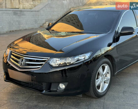 Чорний Хонда Аккорд, об'ємом двигуна 2 л та пробігом 208 тис. км за 10500 $, фото 8 на Automoto.ua