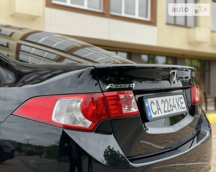 Черный Хонда Аккорд, объемом двигателя 2 л и пробегом 258 тыс. км за 9800 $, фото 18 на Automoto.ua