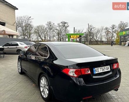 Черный Хонда Аккорд, объемом двигателя 2.4 л и пробегом 310 тыс. км за 10000 $, фото 2 на Automoto.ua