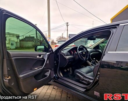 Черный Хонда Аккорд, объемом двигателя 2.5 л и пробегом 240 тыс. км за 10500 $, фото 3 на Automoto.ua