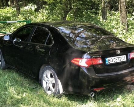 Черный Хонда Аккорд, объемом двигателя 2.4 л и пробегом 148 тыс. км за 10500 $, фото 1 на Automoto.ua