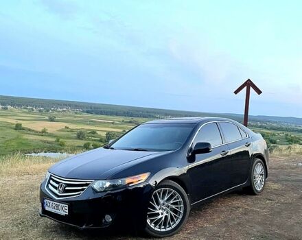 Черный Хонда Аккорд, объемом двигателя 2.4 л и пробегом 255 тыс. км за 9200 $, фото 2 на Automoto.ua