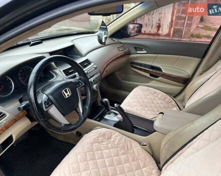 Черный Хонда Аккорд, объемом двигателя 2.35 л и пробегом 184 тыс. км за 6700 $, фото 10 на Automoto.ua