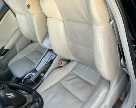 Черный Хонда Аккорд, объемом двигателя 2.35 л и пробегом 216 тыс. км за 9700 $, фото 8 на Automoto.ua