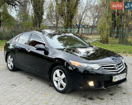 Черный Хонда Аккорд, объемом двигателя 2.35 л и пробегом 184 тыс. км за 9800 $, фото 6 на Automoto.ua