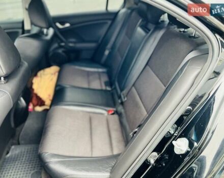 Чорний Хонда Аккорд, об'ємом двигуна 2.4 л та пробігом 250 тис. км за 8800 $, фото 6 на Automoto.ua