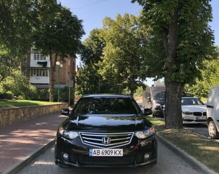 Чорний Хонда Аккорд, об'ємом двигуна 2.4 л та пробігом 300 тис. км за 9000 $, фото 2 на Automoto.ua